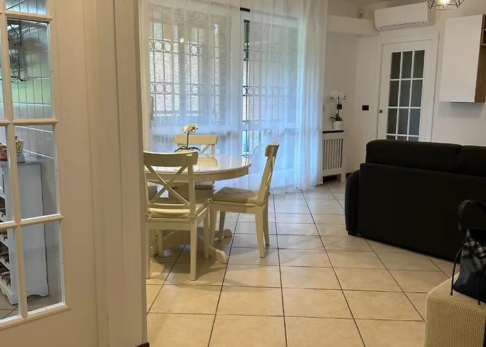 La Casa Nel Parco 4* 카살레키노 디 레노